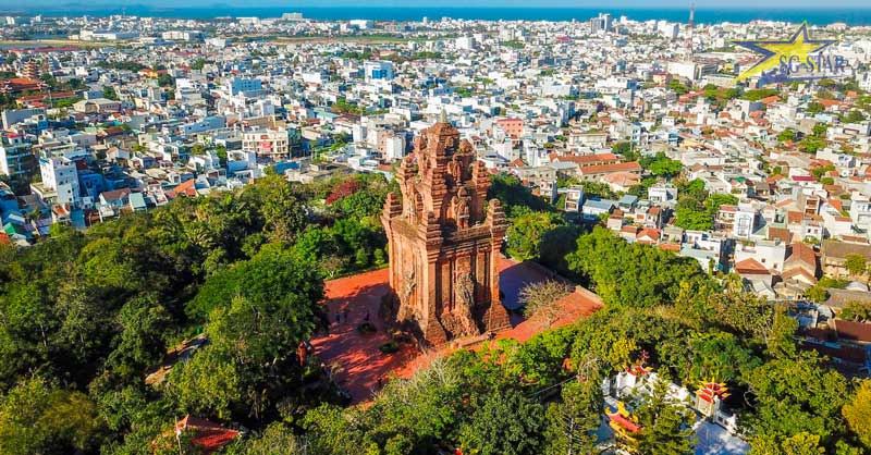 Du lịch Phú Yên đặt chân đến một miền đất mới | Saigon Star Travel Núi Nhạn Tháp