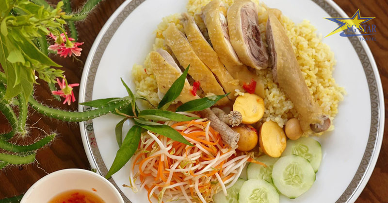 Du lịch Phú Yên đặt chân đến một miền đất mới | Saigon Star Travel Cơm gà Phú Yên