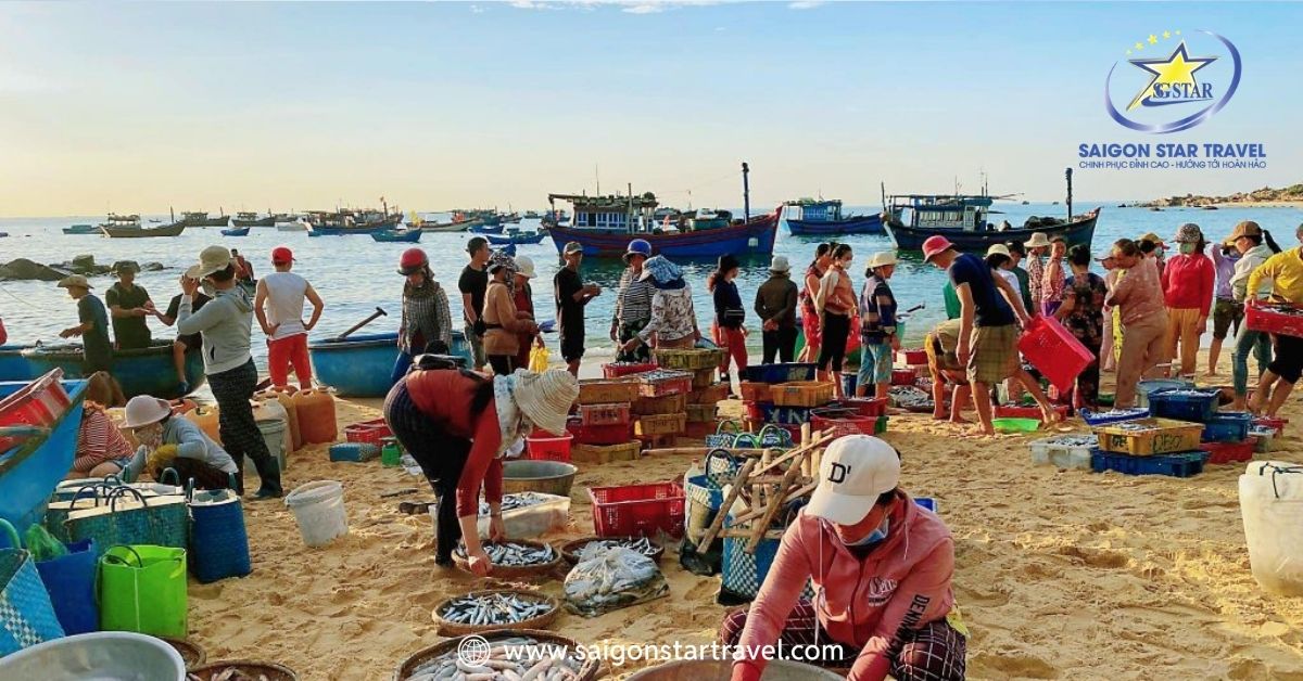Làng chài ven biển