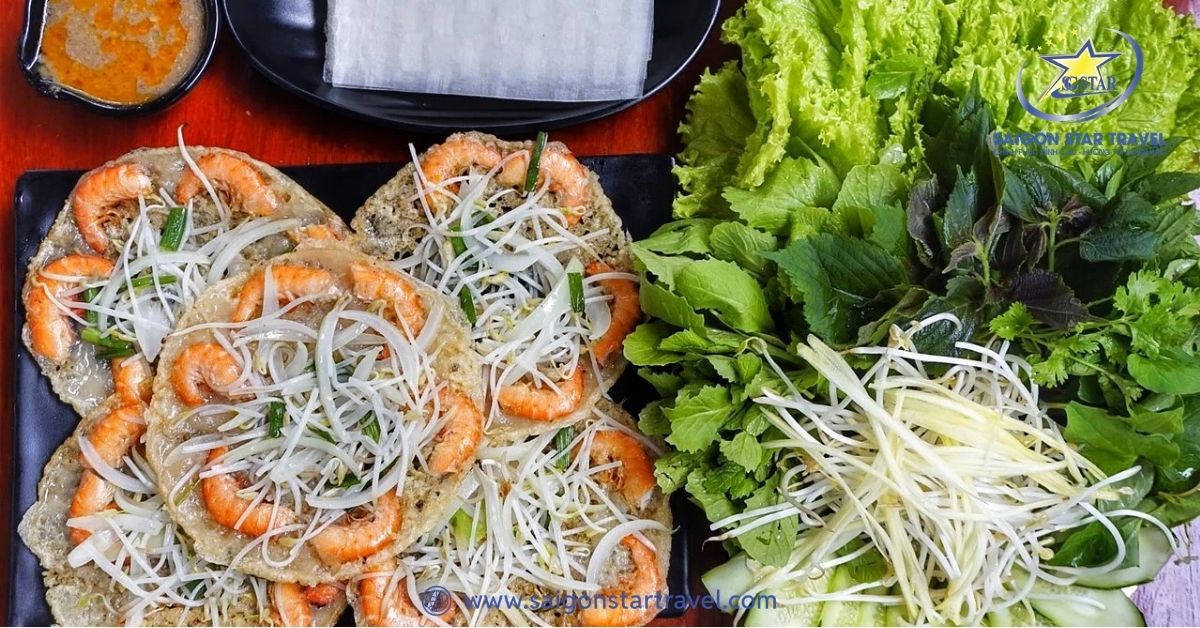 Bánh xèo tôm nhảy tươi ngon