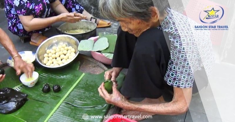 Bánh ít lá gai nhân đậu xanh