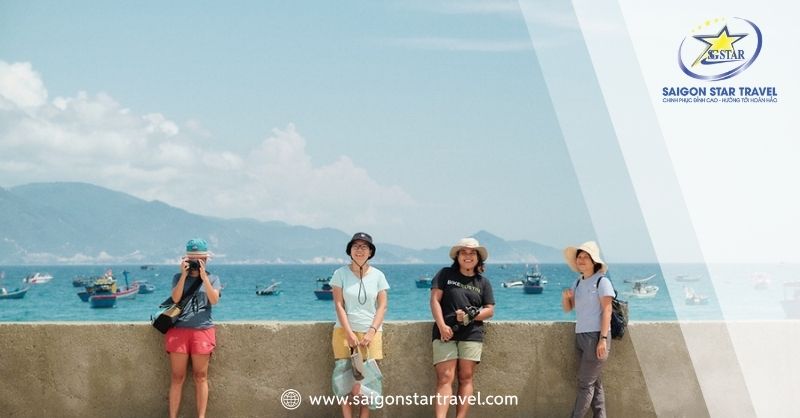 Di chuyển và check-in tại Làng Chài Nhơn Lý không quá khó khăn