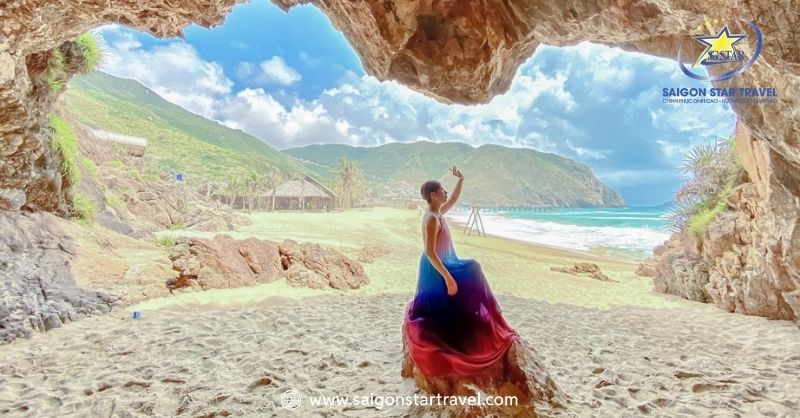 Khám phá những hang đá, suối nước đẹp đến bất ngờ tại Kỳ Co