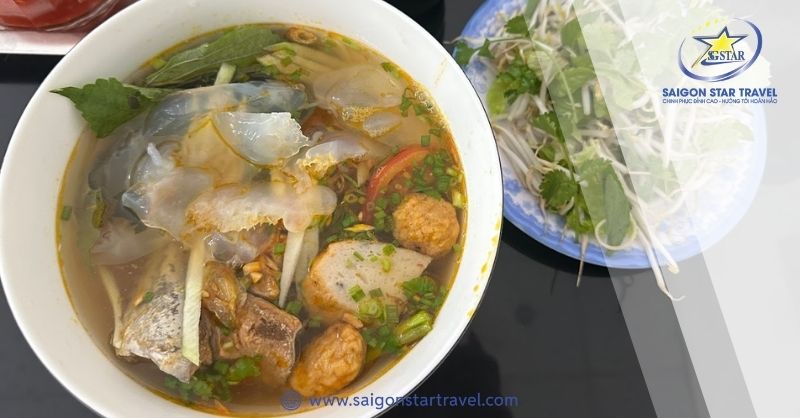 Quán Hồ Thị là một trong những quán bún chả cá hot nhất tại Quy Nhơn