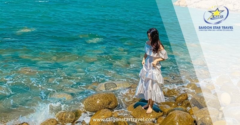 Tên gọi Ghềnh Ráng Tiên Sa là để tưởng nhớ đến nàng tiên xinh đẹp đã từng đến đây