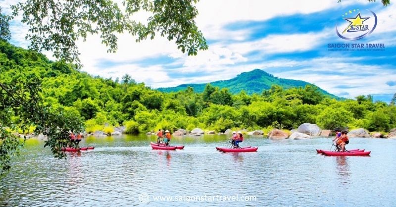 Nên tham quan Hầm Hô từ tháng 3 đến tháng 9