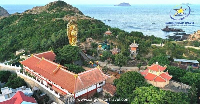 Tham quan Tịnh xá Ngọc Hòa với tượng đôi Phật Bà Quan Âm cao nhất Việt Nam