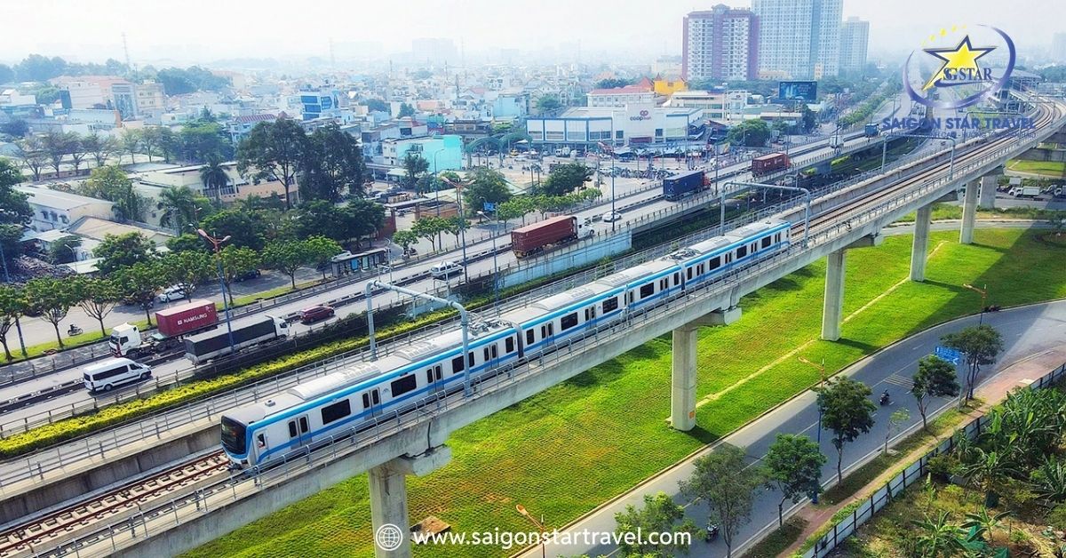 Trải nghiệm di chuyển bằng tàu Metro