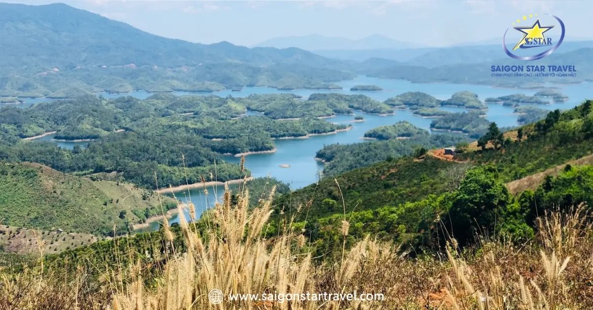 vẻ đẹp hùng vĩ ở Tà Đùng