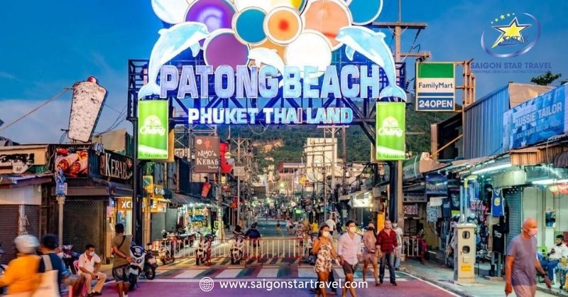 Khám phá phố đi bộ Patong Walking Street | Tour Phuket 4 ngày 3 đêm