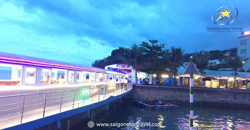 Bạch Dinh Ở Vũng Tàu - Kiến Trúc Pháp Giữa Lòng Phố Biển | Saigon Star Travel Ẩm thực Hòn Rù Rì | Bạch Dinh ở Vũng Tàu