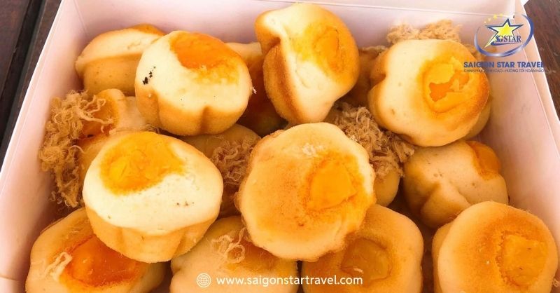 Ăn Gì Ở Vũng Tàu? Top 21 Món Ăn Hấp Dẫn Bạn Nên Thử | Saigon Star Travel Ăn gì ở Vũng Tàu - Thử ngay bánh bông bán trứng muối tại Gốc Cột Điện
