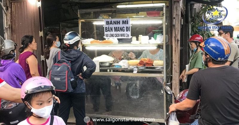 Ăn Quên Lối Về Với 13 Địa Điểm Ăn Tối Vũng Tàu | Saigon Star Travel Bánh Mì Không Tên nổi tiếng với hương vị thơm ngon khó cưỡng