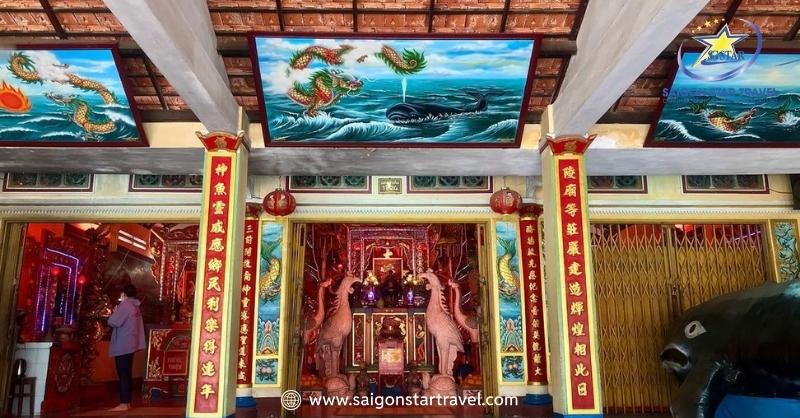 Đình Thần Thắng Tam - Bạn Đã Biết Gì Về Địa Điểm Này | Saigon Star Travel Khám phá kiến trúc bên trong Đình Thánh Tam