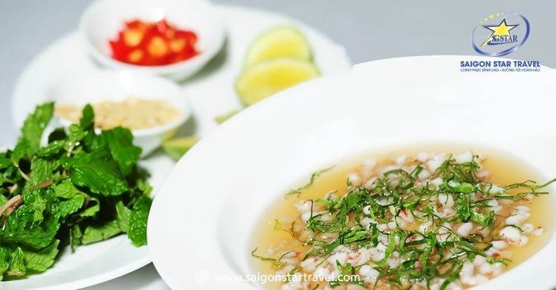 Bãi Biển Long Hải - Điểm Du Lịch Lý Tưởng Tại Vũng Tàu | Saigon Star Travel Món tiết canh tôm hùm là đặc sản độc lạ mà bạn không nên bỏ qua khi đến Long Hải