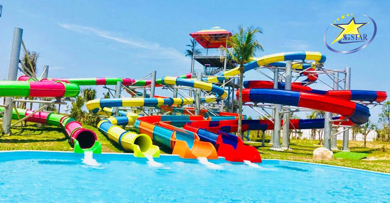 Phá đảo công viên nước Vinpearl Nha Trang | Saigon Star Travel duong truot phao