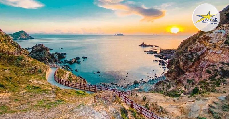 Eo Gió Quy Nhơn - Check-in con đường đi bộ ven biển hot