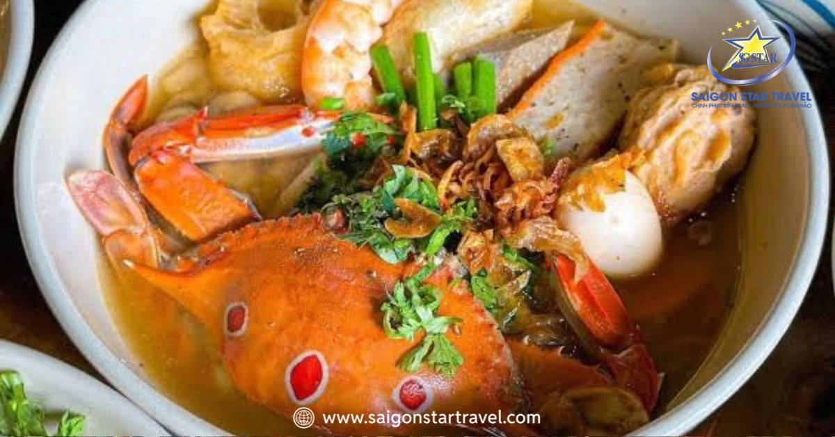 Bánh canh ghẹ chả