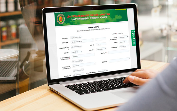 Đã có thể khai báo thủ tục làm hộ chiếu online