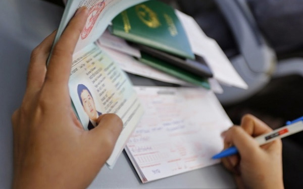 Giải đáp thắc mắc đi Thái Lan có cần hộ chiếu không | Saigon Star Travel Thời gian chờ làm hộ chiếu quy định là 14 ngày làm việc