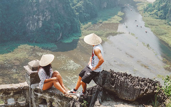 Hang Múa Ninh Bình có gì mà hút khách du lịch đến thế? | Saigon Star Travel hang-mua-ninh-binh-561-4