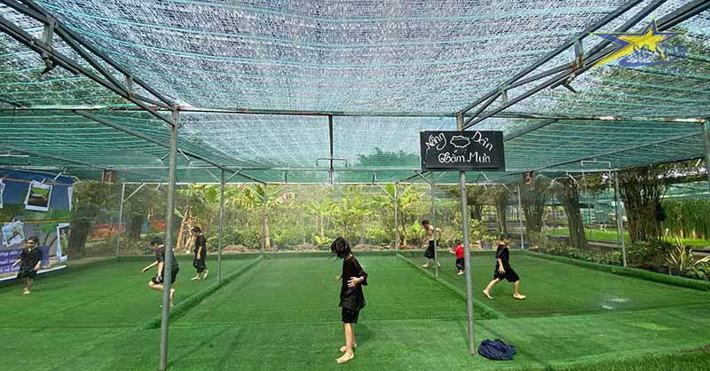 Happy Farm - Khu Nông Trại Sinh Thái Dành Cho Trẻ Em | Saigon Star Travel tắm mưa Happy Farm
