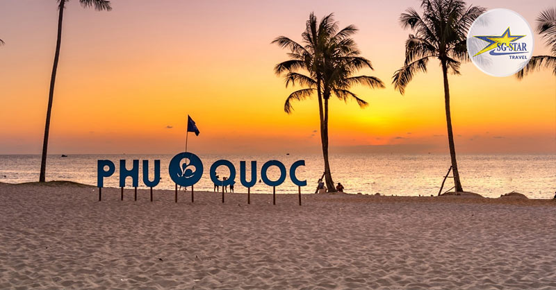 Hình ảnh bãi biển Phú Quốc đẹp mê hồn dưới ánh hoàng hôn