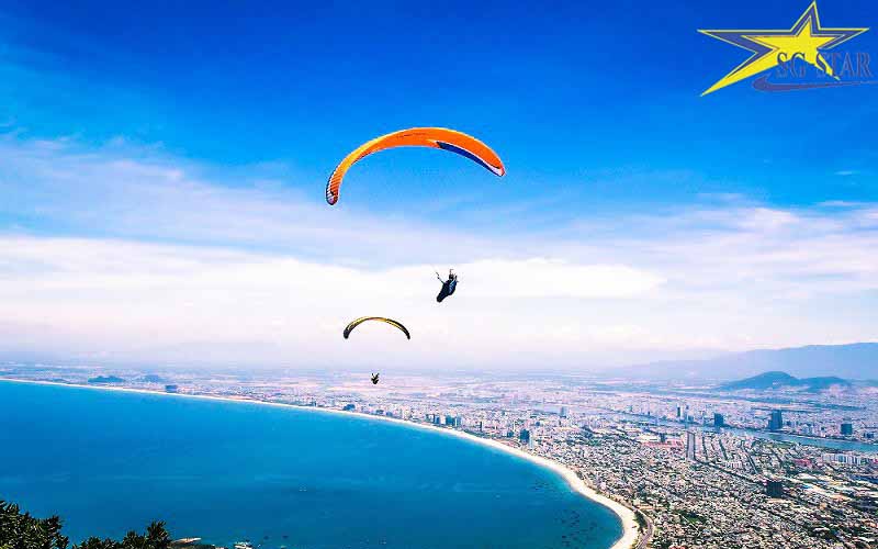 Du lịch biển Mỹ Khê Đà Nẵng: kinh nghiệm khám phá từ A tới Z | Saigon Star Travel Nhảy dù tại bãi biển Mỹ Khê Đà Nẵng