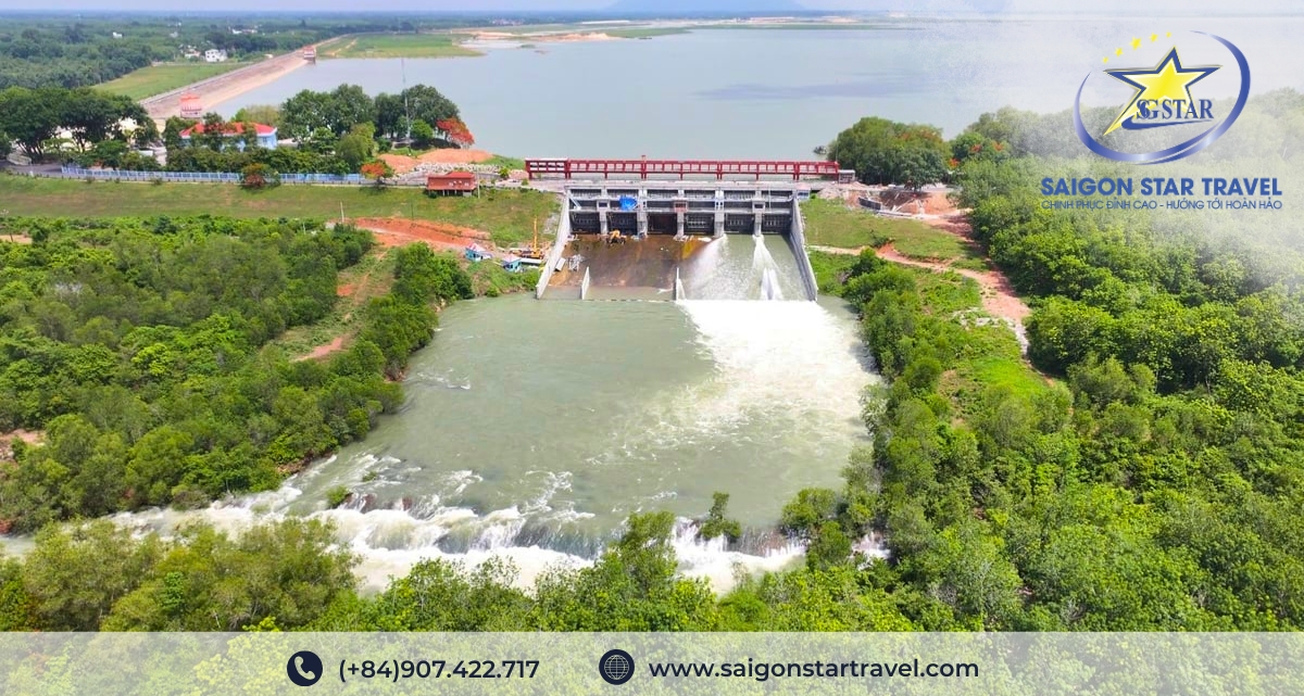 Hồ Dầu Tiếng - Tour Tây Ninh