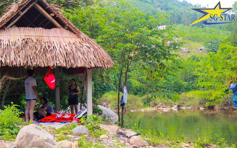 Thuê chòi suối tổ chức ăn uống và nghỉ ngơi tại Hoà Phú Thành