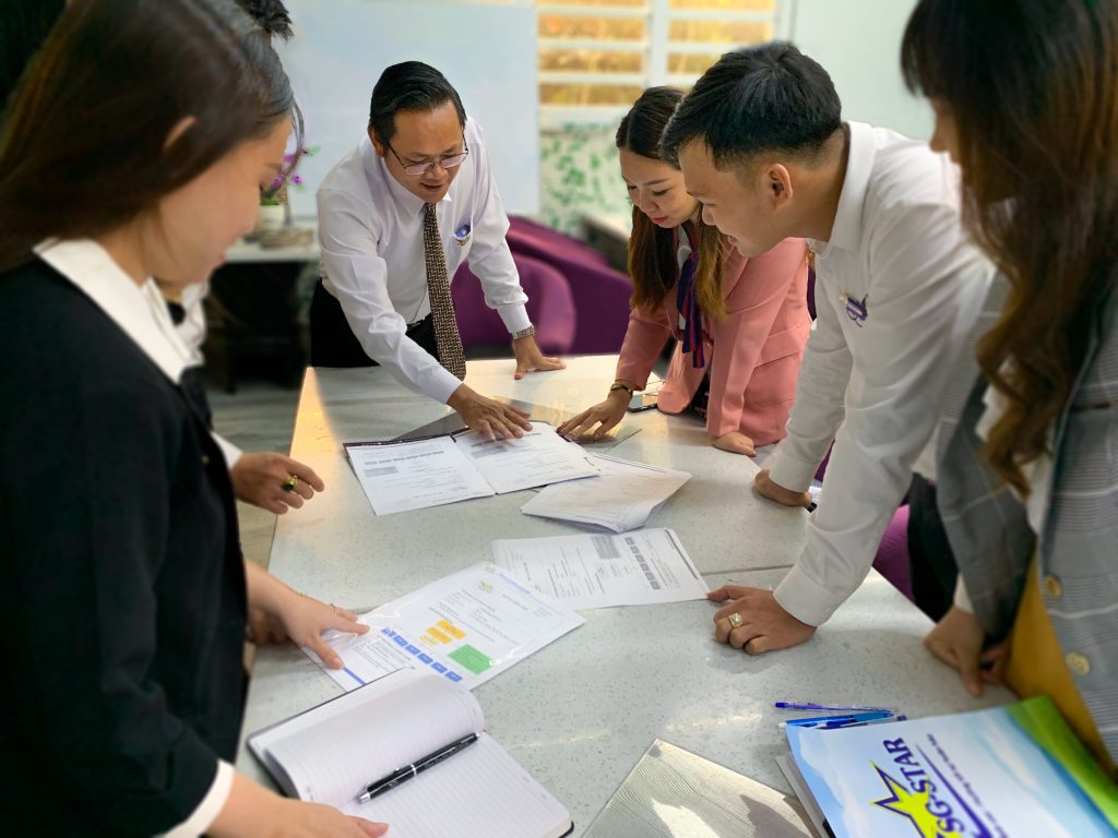 Ngành Du Lịch Sẽ Khởi Sắc Trong Năm 2021 chăng? | Saigon Star Travel cap quan ly saigon star travel