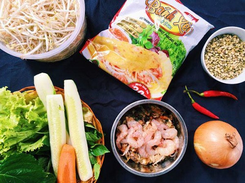 Hướng dẫn cách làm bánh xèo miền Tây thơm ngon hấp dẫn | Saigon Star Travel huong-dan-cach-lam-banh-xeo-mien-tay-thom-ngon-hap-dan-2