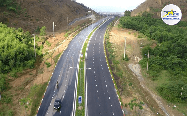 Hướng dẫn đường đi Bà Nà Hill bằng xe máy thuận tiện nhất | Saigon Star Travel huong-dan-duong-di-ba-na-hill-bang-xe-may-1