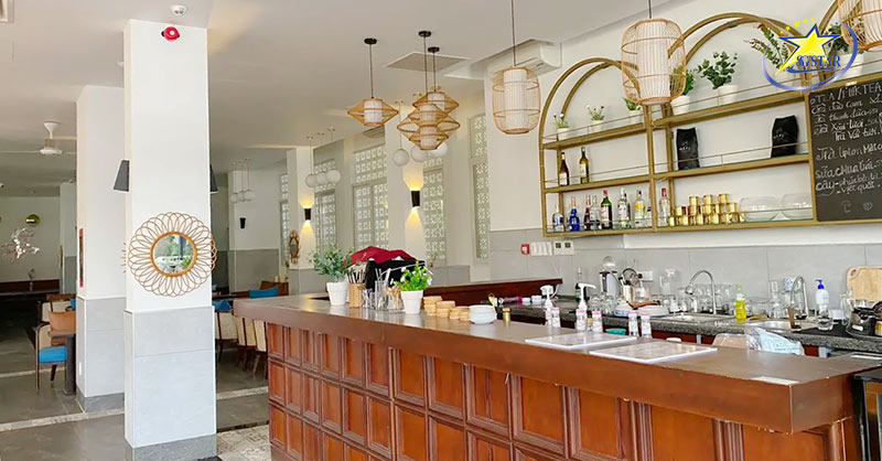 khach san haya phu quoc 4 sao bar