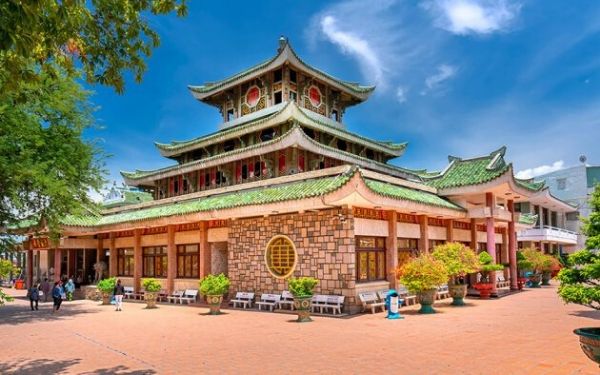 Chùa Bà Châu Đốc - An Giang | Saigon Star Travel kham pha chua ba chau doc 4