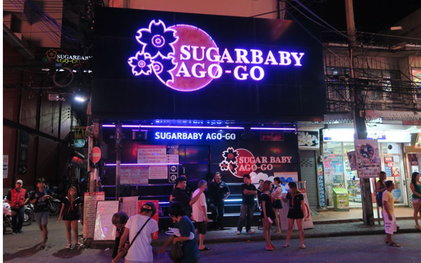 Khám phá cuộc sống sôi động Pattaya về đêm | Saigon Star Travel Chuỗi các quán bar Ago-go