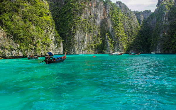 Khám phá đảo Phi Phi - hòn ngọc xanh của Thái Lan | Saigon Star Travel Koh Phi Phi tại Phuket