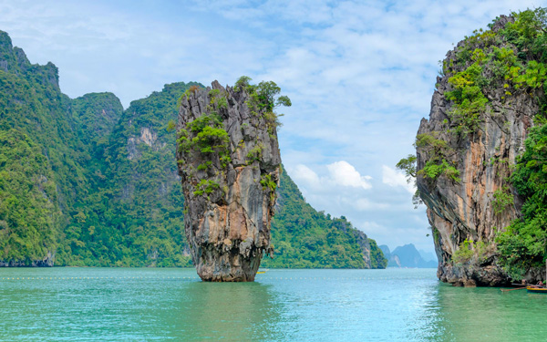 Khám phá thiên đường biển đảo tại vinh Phang Nga Thái Lan | Saigon Star Travel Tại vịnh có nhiều loài động, thực vật đang sinh sống tạo nên hệ sinh thái phong phú