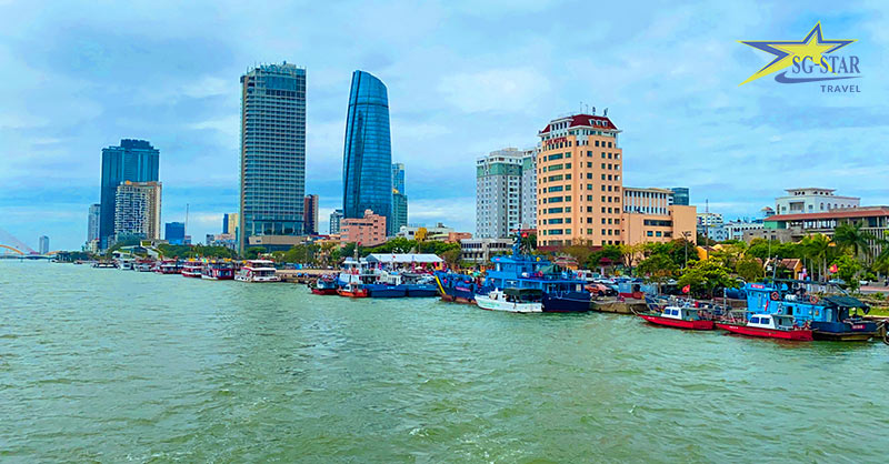 Khám phá vẻ đẹp sông Hàn Đà Nẵng | Saigon Star Travel Sông Hàn sôi động nhịp sống vào ban ngày
