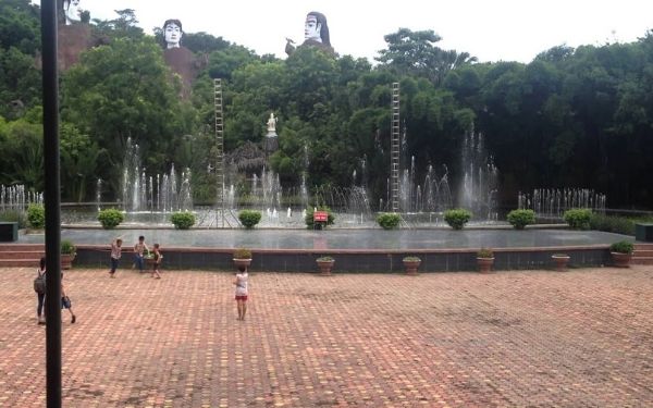 khu du lich ho nui coc kham pha vung dat huyen bi rung nui phia bac 6