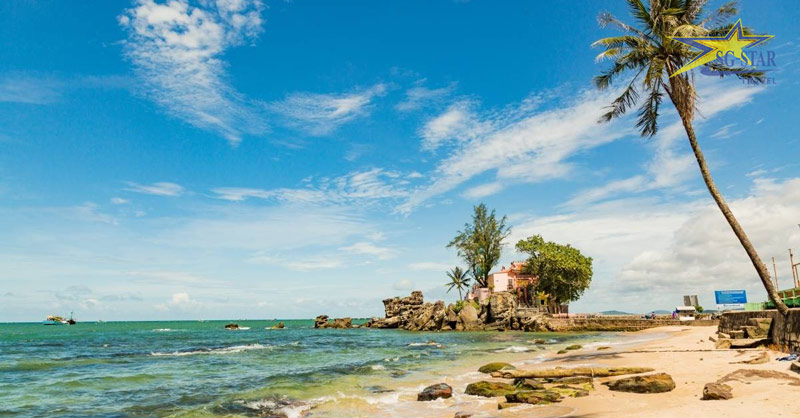 Địa Điểm Du Lịch Phú Quốc Hấp Dẫn Nhất Bạn Không Nên Bỏ Qua | Saigon Star Travel Ghé thăm Dinh Cậu Phú Quốc