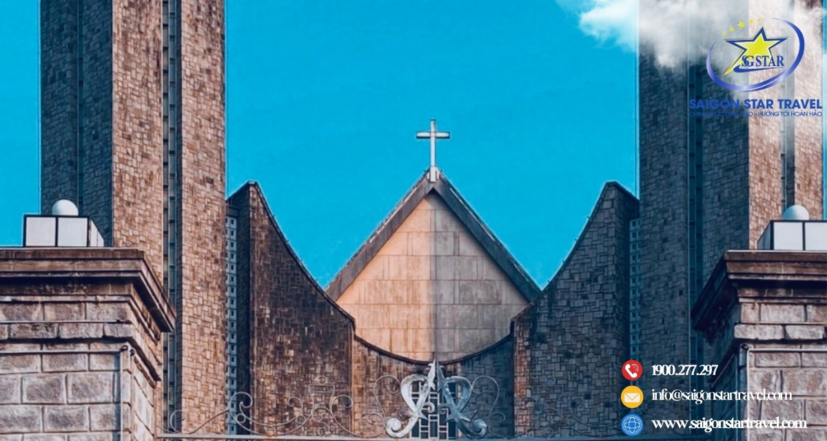 Kiến trúc độc đáo của nhà thờ Phủ Cam