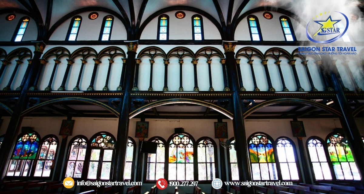 Kiệt tác bên trong nhà thờ