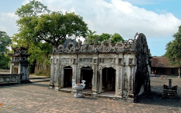 kinh nghiem di chua bai dinh danh cho cac du khach 6