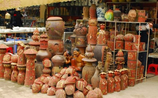 Kinh nghiệm du lịch làng gốm Bát Tràng trong 1 ngày | Saigon Star Travel kinh nghiem du lich lang gom bat trang trong 1 ngay 3