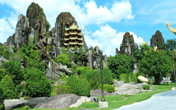 kinh-nghiem-du-lich-ngu-hanh-son-tu-a-den-z-2 