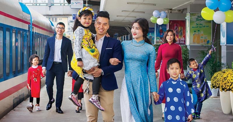 Kinh Nghiệm Du Lịch Tết Nguyên Đán 2024 Chi Tiết Nhất | Saigon Star Travel Du lịch Tết bằng tàu hoả