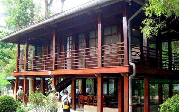 Lăng Bác - Điểm đến không được bỏ qua khi tới Hà Nội | Saigon Star Travel lang bac diem den khong duoc bo qua khi toi ha noi 3