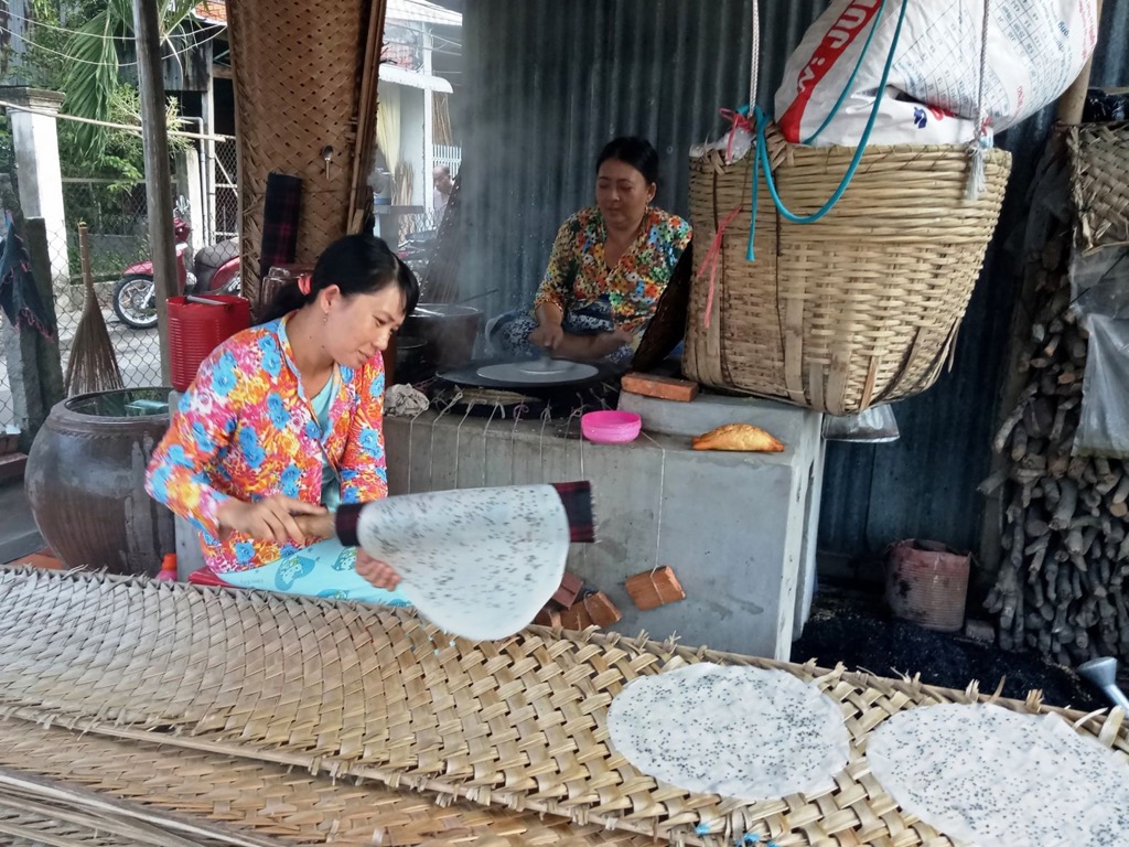 Làng nghề bánh Tráng Thuận Hưng hơn 200 tuổi tại Cần Thơ