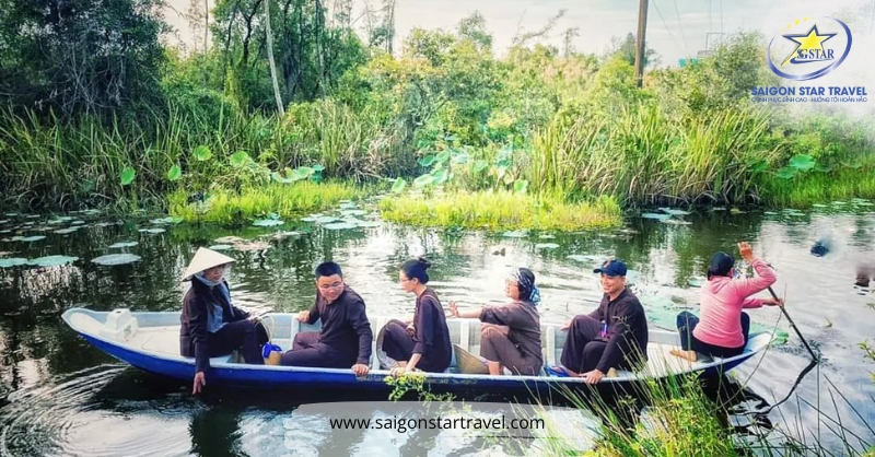 Làng nổi Tân Lập - du lịch phượt miền Tây 2 ngày